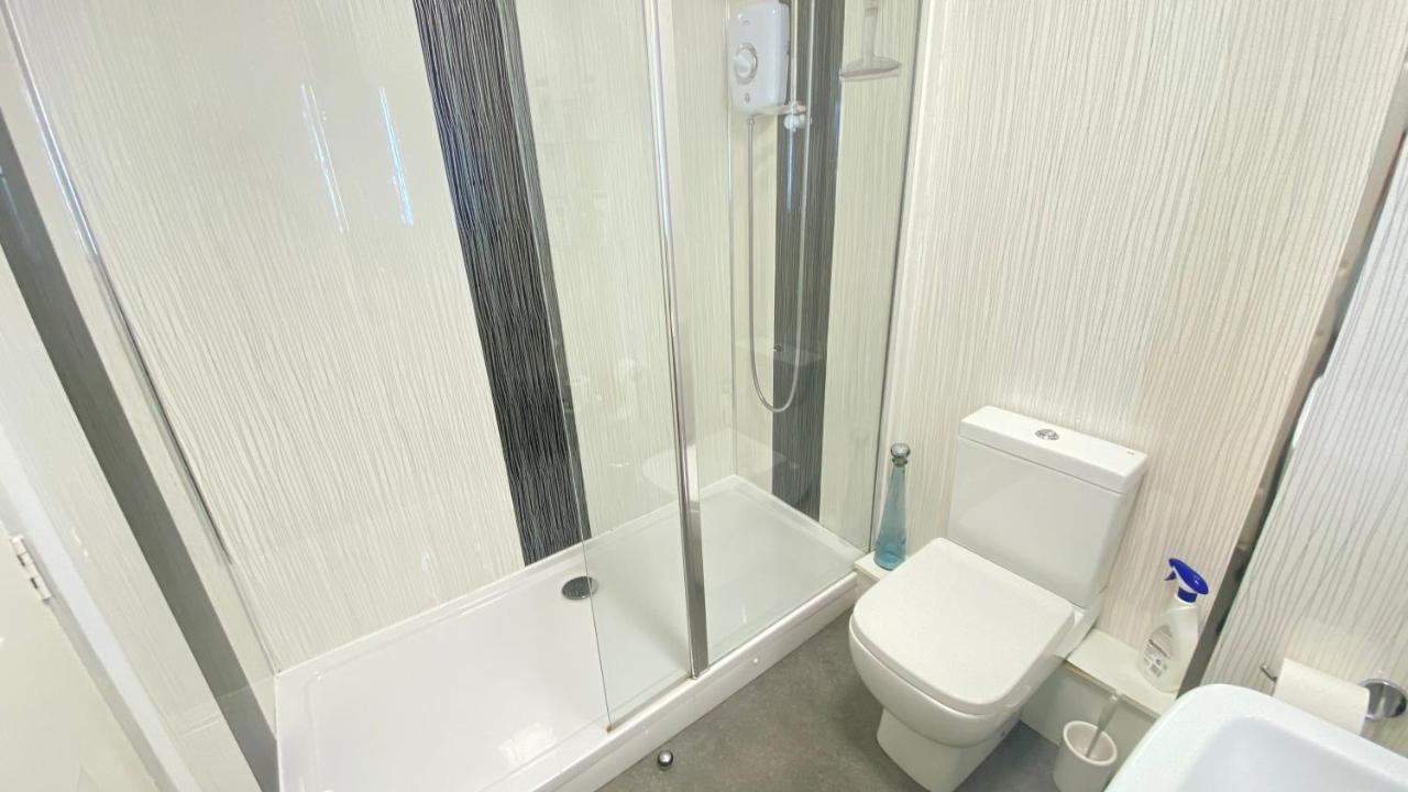 Paisley Central Apartment #3 المظهر الخارجي الصورة